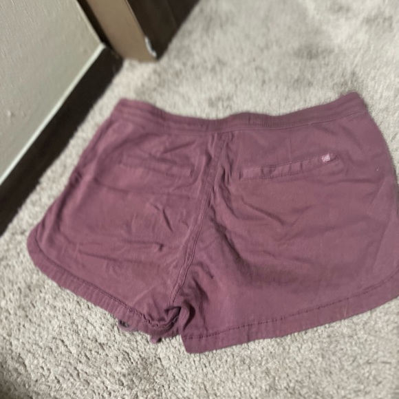 Shorts - Picture 2 of 3